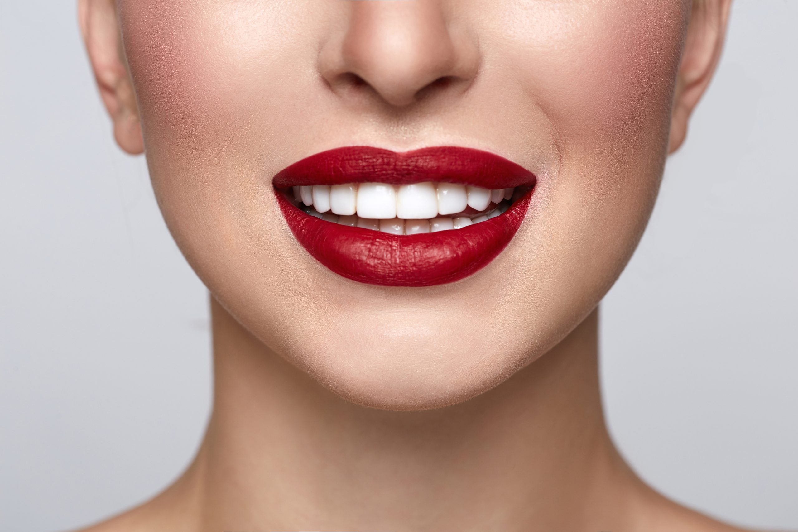 Teeth Whitening: What Works, What Doesn’t?